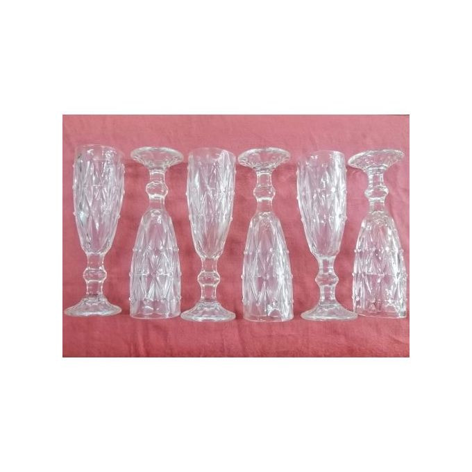 6 Pieces Of Long Diamond Design Wine Glasses-Colorless.