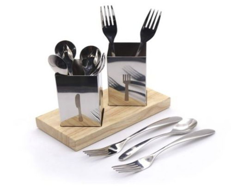 Spoons, Forks Cutlery Storage Holder Draining Rack On Bamboo Base -Silver.