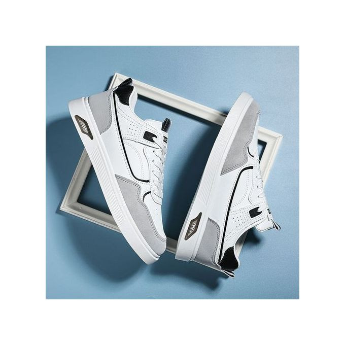 Men's Low Top Causal Sports Shoes - White