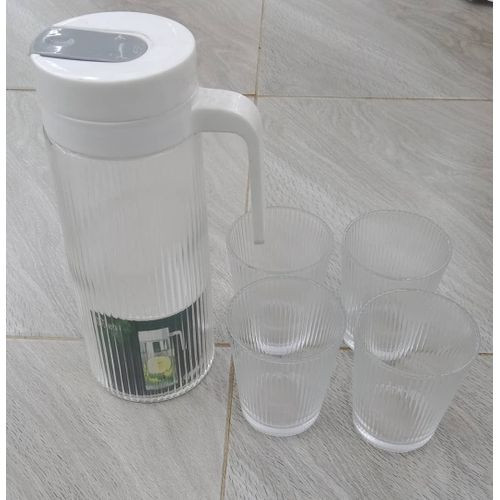 Quality 4 Drinking Glasses Plus 1 Glass Jug