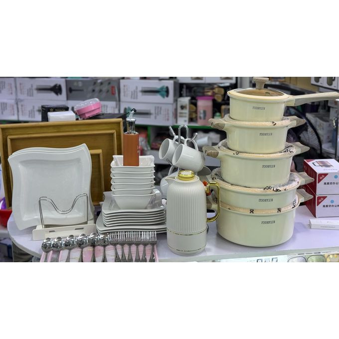 Set Combo Of Kitchenware.